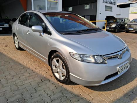 HONDA Civic 1.8 16V 4P FLEX LXS AUTOMTICO, Foto 4