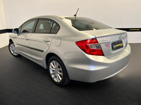 HONDA Civic 1.8 16V 4P FLEX LXS AUTOMTICO, Foto 4