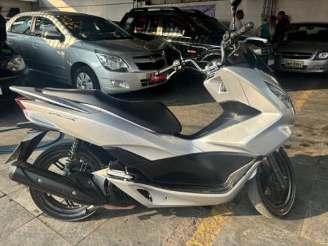 HONDA PCX 150 DLX, Foto 4