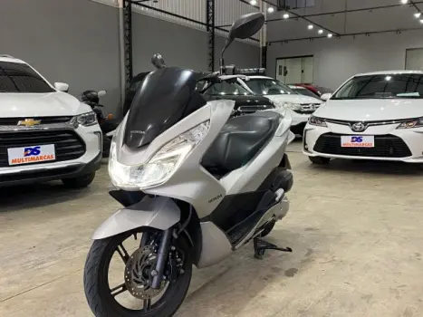 HONDA PCX 150 DLX, Foto 6