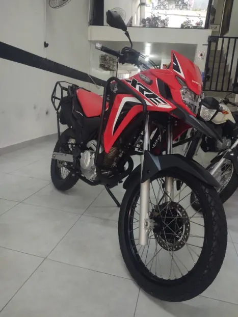 HONDA XRE 300 ABS, Foto 3