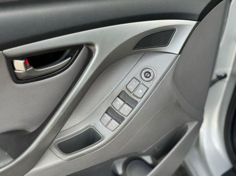 HYUNDAI Elantra 1.8 16V 4P GLS AUTOMTICO, Foto 9