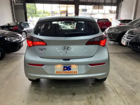 HYUNDAI HB 20 Hatch 1.0 12V 4P FLEX UNIQUE, Foto 12