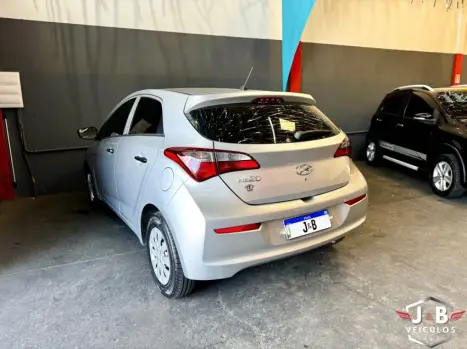 HYUNDAI HB 20 Hatch 1.0 12V 4P FLEX UNIQUE, Foto 9