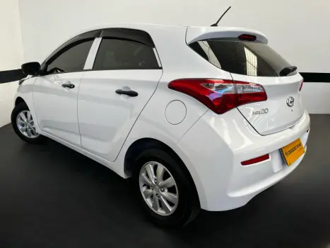 HYUNDAI HB 20 Hatch 1.0 12V 4P FLEX COMFORT, Foto 4