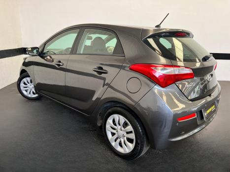 HYUNDAI HB 20 Hatch 1.0 12V 4P FLEX COMFORT PLUS, Foto 4