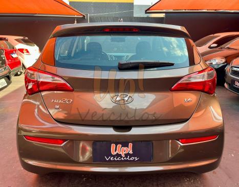 HYUNDAI HB 20 Hatch 1.6 16V 4P FLEX COMFORT PLUS, Foto 6