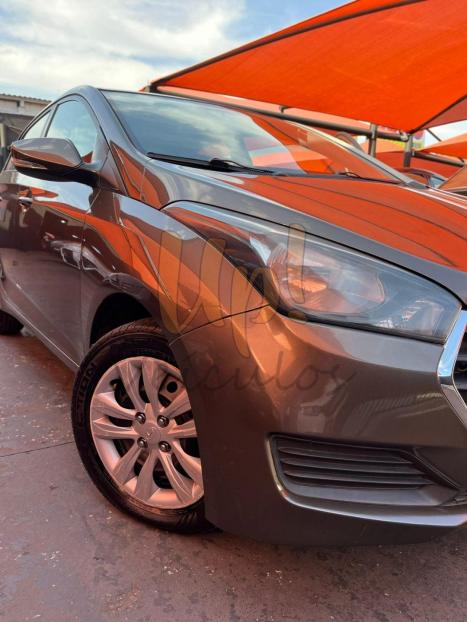 HYUNDAI HB 20 Hatch 1.6 16V 4P FLEX COMFORT PLUS, Foto 7