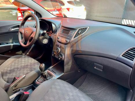 HYUNDAI HB 20 Hatch 1.6 16V 4P FLEX COMFORT PLUS, Foto 14