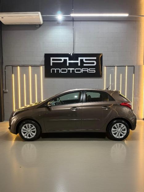 HYUNDAI HB 20 Hatch 1.6 16V 4P FLEX COMFORT PLUS AUTOMTICO, Foto 2