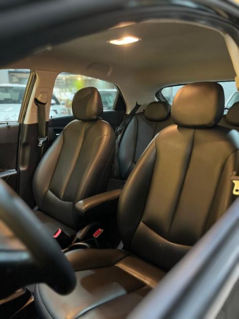 HYUNDAI HB 20 Hatch 1.6 16V 4P FLEX COMFORT PLUS AUTOMTICO, Foto 9