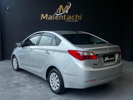 HYUNDAI HB 20 Sedan 1.6 16V 4P FLEX COMFORT PLUS, Foto 3