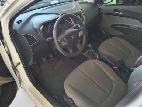 HYUNDAI HB 20 Sedan 1.6 16V 4P FLEX COMFORT PLUS, Foto 18