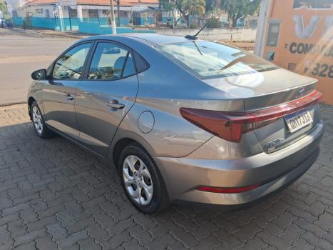 HYUNDAI HB 20 Sedan 1.0 12V 4P FLEX COMFORT PLUS, Foto 4