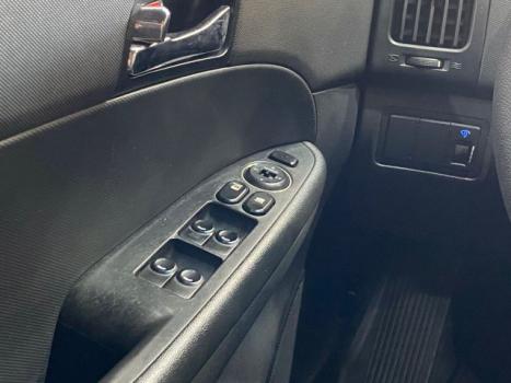 HYUNDAI I30 2.0 16V 4P GLS AUTOMTICO, Foto 4