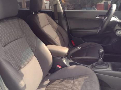 HYUNDAI I30 2.0 16V 4P GLS, Foto 5