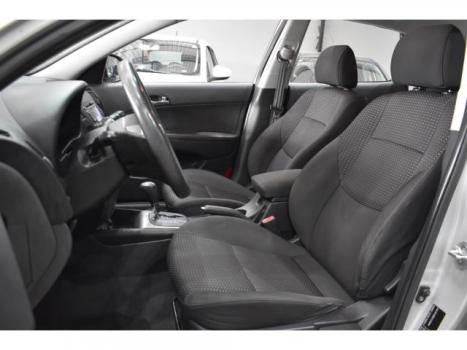 HYUNDAI I30 2.0 16V 4P AUTOMTICO, Foto 6