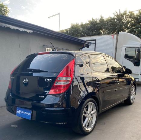 HYUNDAI I30 2.0 16V 4P AUTOMTICO, Foto 2