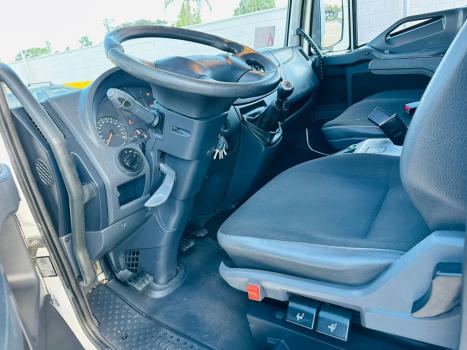 IVECO Tector 170E 22 4X2, Foto 11