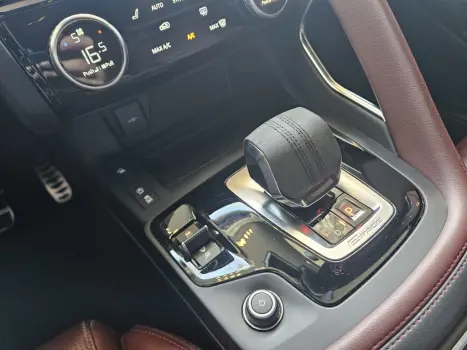 JAGUAR E-Pace 2.0 16V 4P P250 AWD TURBO AUTOMTICO, Foto 12