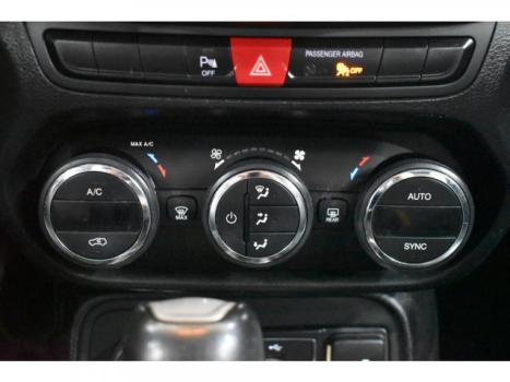 JEEP Renegade 2.0 16V 4P TURBO DIESEL LONGITUDE 4X4 AUTOMTICO, Foto 11
