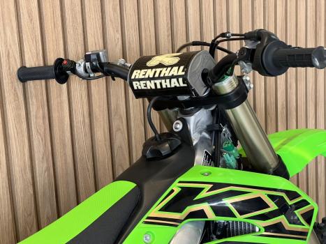 KAWASAKI KX 450 F , Foto 9