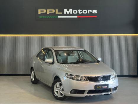 KIA Cerato Sedan 1.6 16V 4P E.283, Foto 2