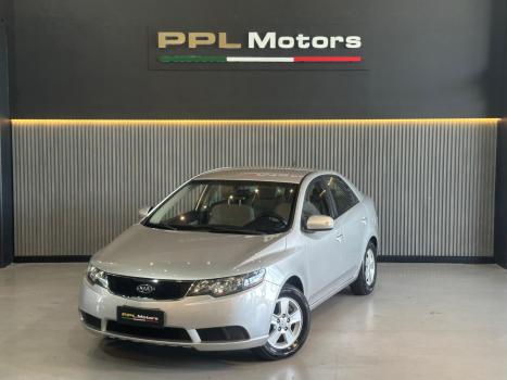 KIA Cerato Sedan 1.6 16V 4P E.283, Foto 3