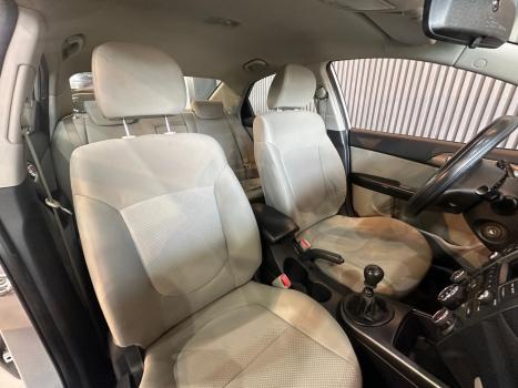 KIA Cerato Sedan 1.6 16V 4P E.283, Foto 15