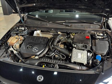 MERCEDES-BENZ A 200 Sedan , Foto 15