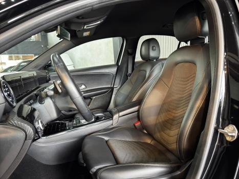 MERCEDES-BENZ A 200 Sedan , Foto 21