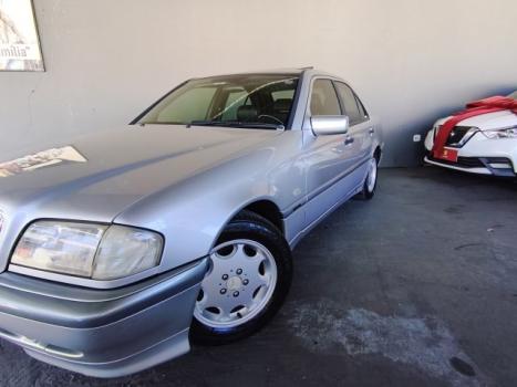 MERCEDES-BENZ C 180 1.8 16V 4P CGI CLASSIC AUTOMTICO, Foto 2
