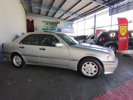 MERCEDES-BENZ C 180 1.8 16V 4P CGI CLASSIC AUTOMTICO, Foto 8