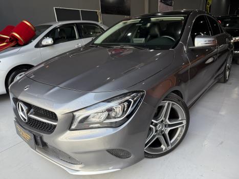 MERCEDES-BENZ CLA 180 , Foto 2