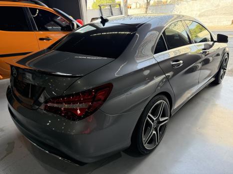 MERCEDES-BENZ CLA 180 , Foto 5