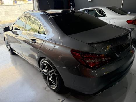 MERCEDES-BENZ CLA 180 , Foto 6