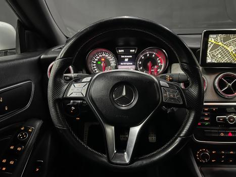 MERCEDES-BENZ CLA 200 1.6 4P FIRST EDITION TURBO AUTOMATIZADO, Foto 14