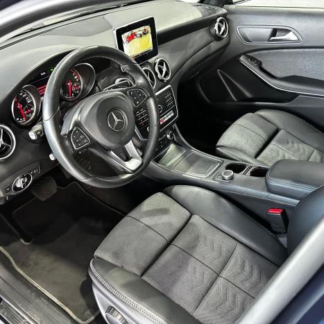 MERCEDES-BENZ GLA 200 1.6 16V 4P FLEX CGI STYLE TURBO AUTOMTICO, Foto 9