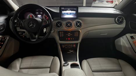 MERCEDES-BENZ GLA 200 1.6 16V 4P FLEX CGI ENDURO TURBO AUTOMTICO, Foto 11