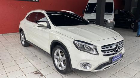 MERCEDES-BENZ GLA 200 1.6 16V 4P FLEX CGI ENDURO TURBO AUTOMTICO, Foto 2