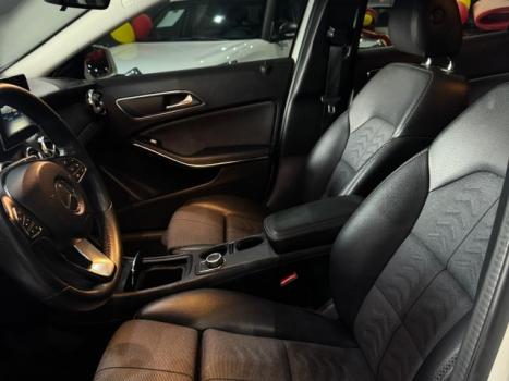 MERCEDES-BENZ GLA 200 1.6 16V 4P FLEX CGI STYLE TURBO AUTOMTICO, Foto 13