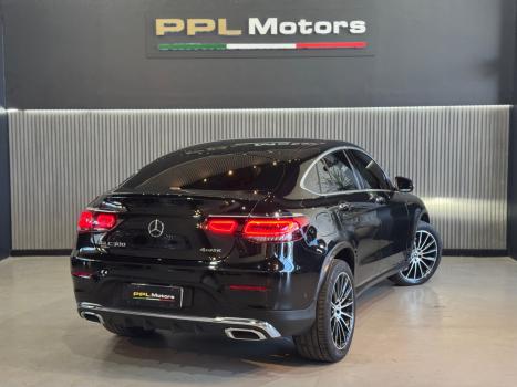 MERCEDES-BENZ GLC 300 2.0 16V 4P CGI 4MATIC 9G-TRONIC TURBO AUTOMTICO, Foto 8
