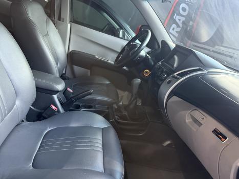 MITSUBISHI L 200 Savana 3.2 16V 4X4 TURBO DIESEL INTECOOLER, Foto 16