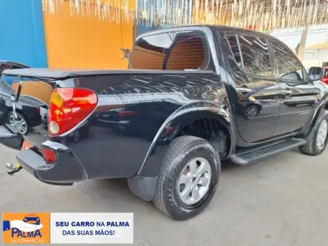 MITSUBISHI L 200 Triton 3.2 16V HPE 4X4 CABINE DUPLA TURBO DIESEL INTERCOOLER AUTOMTICO, Foto 7