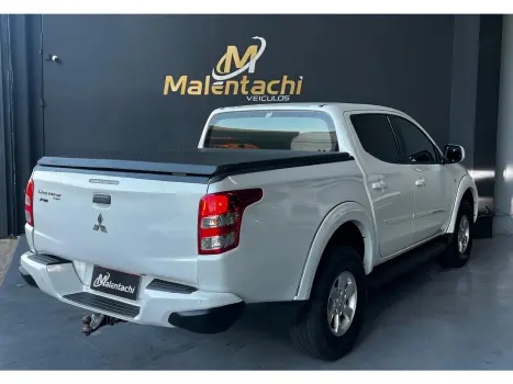 MITSUBISHI L 200 Triton 2.4 16V SPORT GLS CABINE DUPLA TURBO DIESEL AUTOMTICO, Foto 3