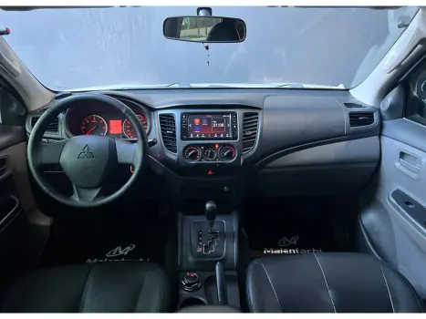 MITSUBISHI L 200 Triton 2.4 16V SPORT GLS CABINE DUPLA TURBO DIESEL AUTOMTICO, Foto 9