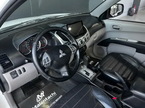 MITSUBISHI L 200 Triton , Foto 12