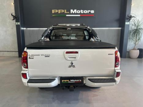 MITSUBISHI L 200 Triton , Foto 3