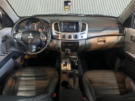 MITSUBISHI L 200 Triton , Foto 7