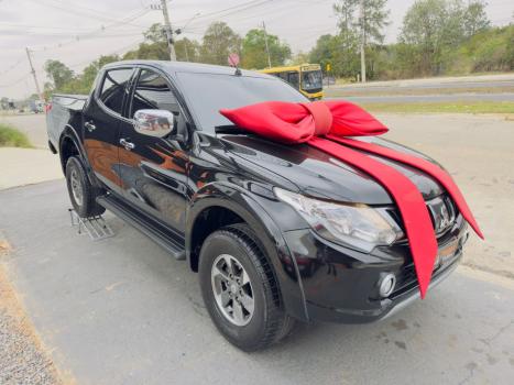 MITSUBISHI L 200 Triton , Foto 4
